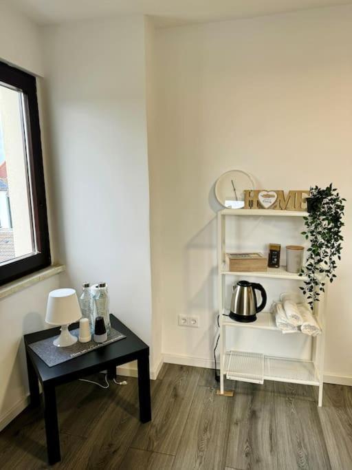 Apartment Homeberg - Feine 3 Zimmer, 4 Betten, 60qm In Lage Duisburg
